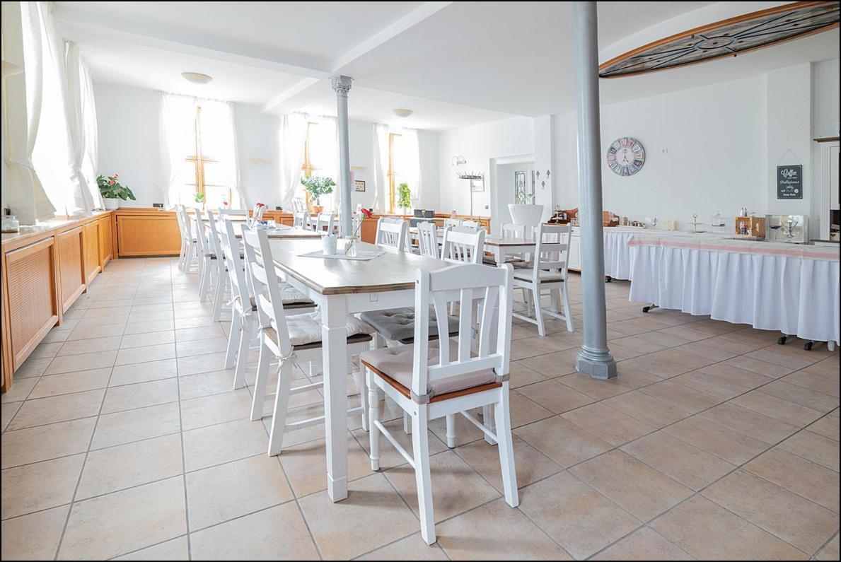 Markt Eins Gaestezimmer Schoppenstedt Экстерьер фото
